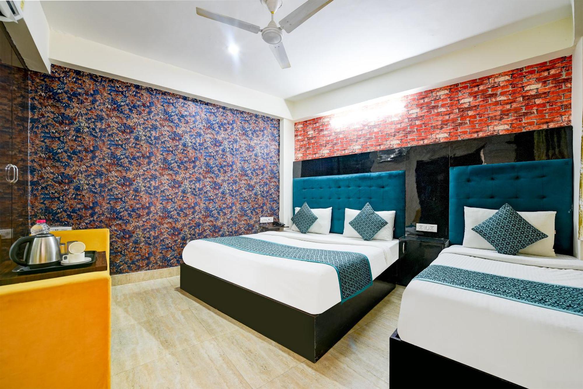 Venture Near International Airport Hotel