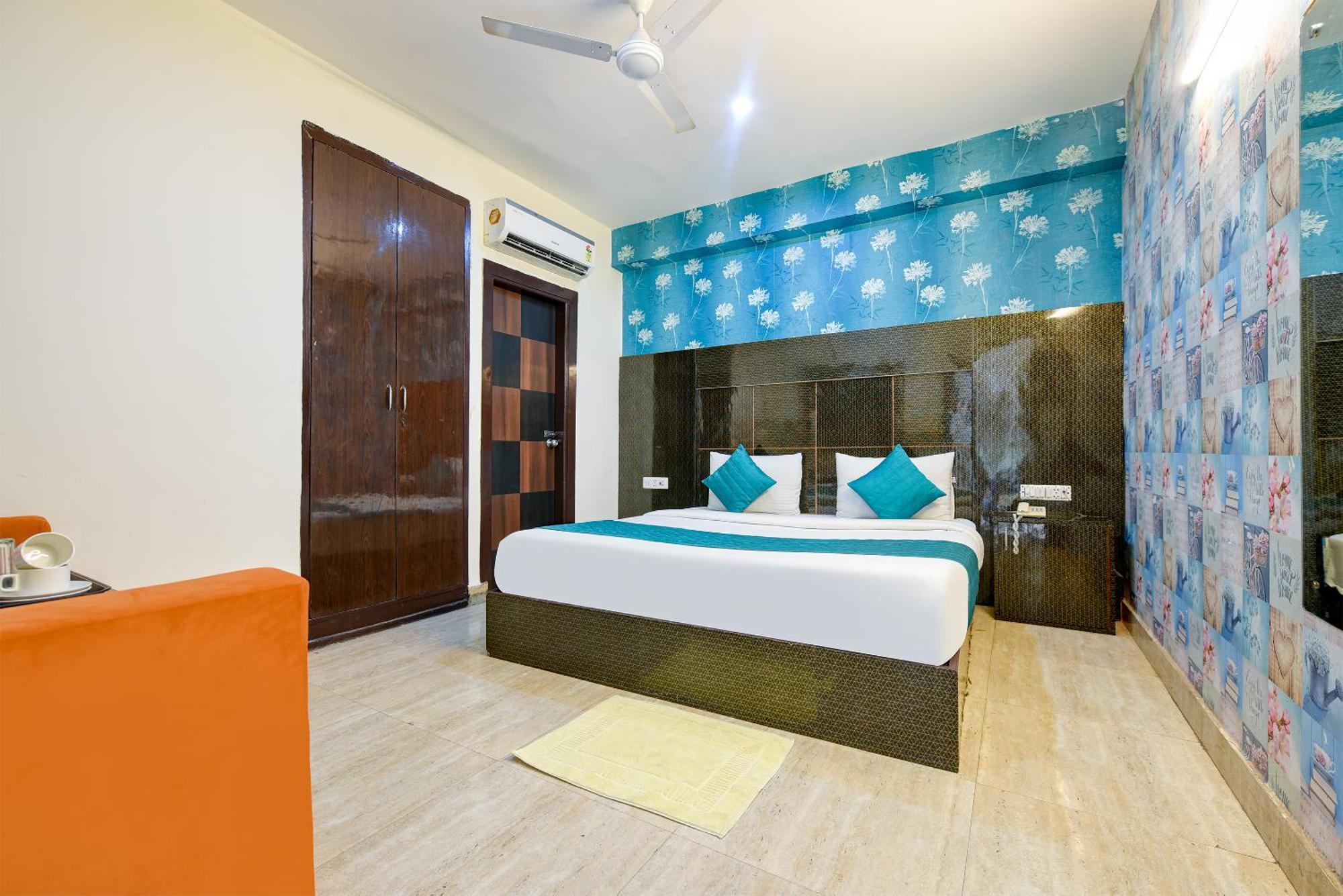 Venture Near International Airport 4* New Delhi